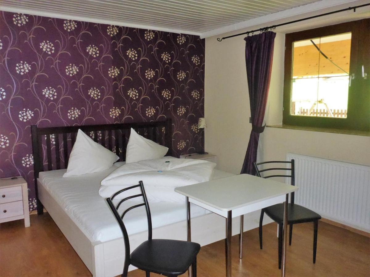 Sportpension Penhab Bed & Breakfast *